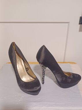 Forever 21 Black Satin With Glitter Stones Heels